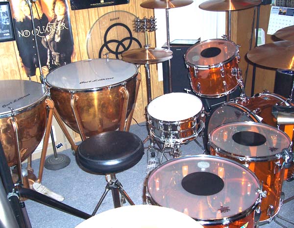 amber-vistalite-vintage-ludwig-drum-kit-24-bonham
